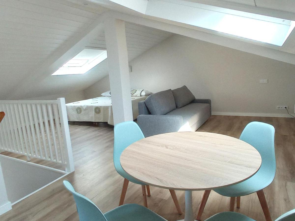 Vila Marina. Casa Marinera Con Terraza Sobre El Mar En Caion Cayón Extérieur photo