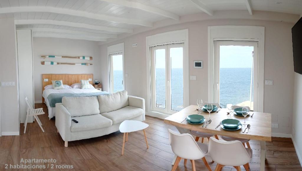 Vila Marina. Casa Marinera Con Terraza Sobre El Mar En Caion Cayón Extérieur photo